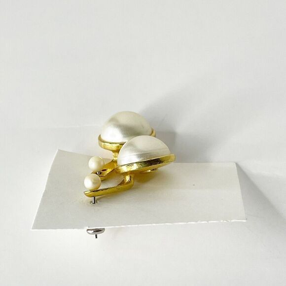 Vintage JJ Jonette Earrings Gold Tone Pearl Drop 80s 90s Retro Glam - Picture 14 of 16